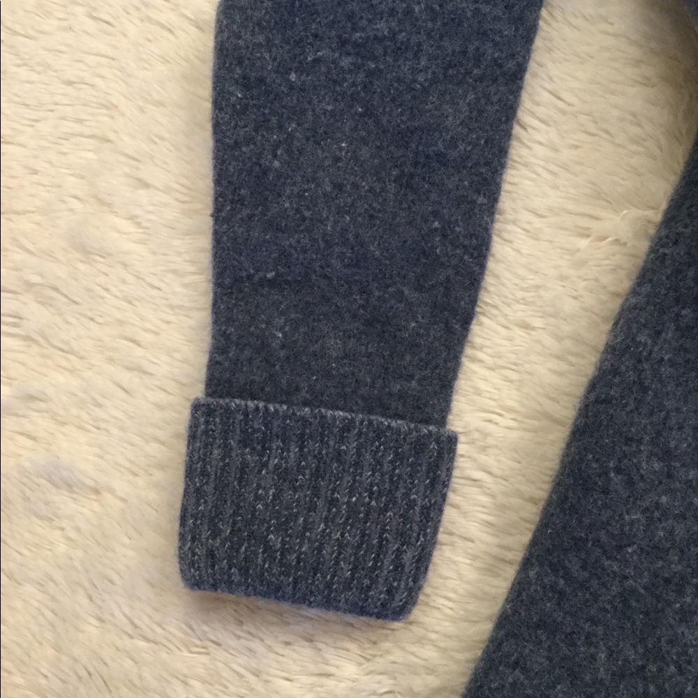 100% wool zip up sweater - Picture 4 of 7